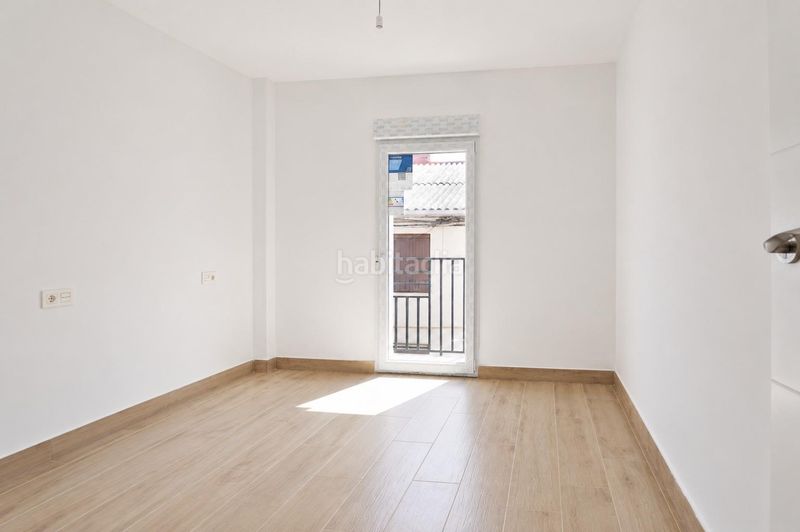 Foto 5b2b3b9c-9c49-46a1-98a0-6673a6b23398. Casa adossada a Padul