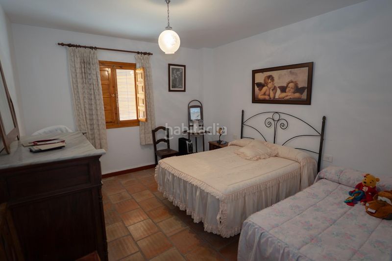 Foto a1c2b67a-60fb-49c8-b762-a3de200f7ea3. House in Albuñuelas