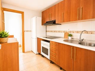 Pis  Calle calle garcía lorca. Amplio piso en venta