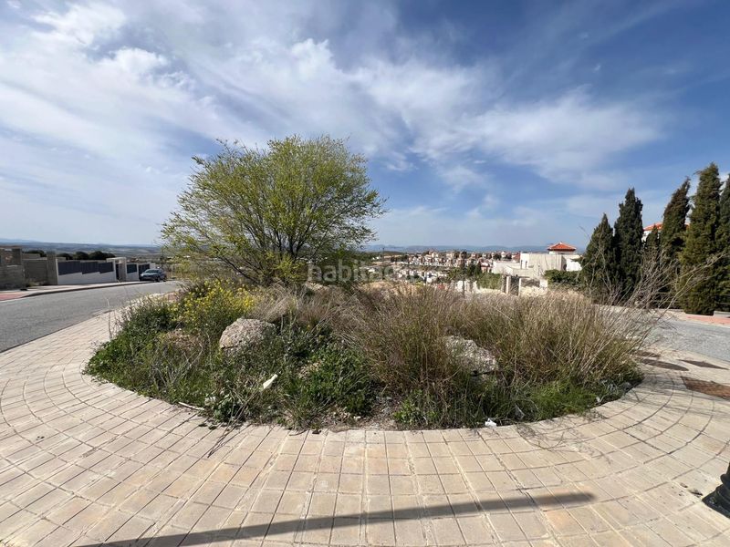 Foto b7b14191-9dd6-4cdf-9959-69958a2c32cb. Terreny residencial a Dílar