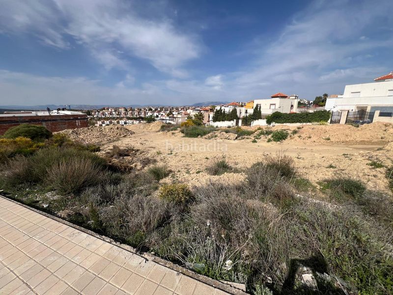 Foto e3cf4159-d727-464b-9396-89c7474d45e2. Terreny residencial a Dílar