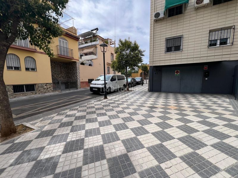 Foto c44268a4-2c9d-46a2-b8cb-a1f8c8ee8a10. Apartament amb calefacció aparcament piscina a Maracena