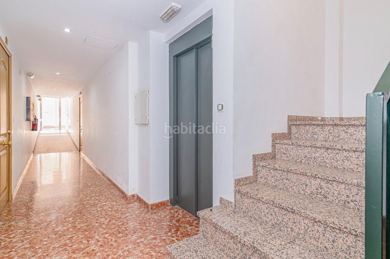 Foto 0b1a13d6-d363-49f9-83a5-1a626bca2882. Appartement avec parking dans La Zubia Ciudad Zubia (La)