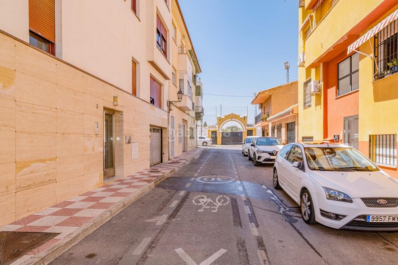 Foto b628711b-59ed-4c4d-ad9b-c81862da1747. Appartement avec parking dans La Zubia Ciudad Zubia (La)