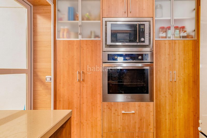Foto e25df7db-3f67-4c50-8008-25f86bb581ec. Appartement avec parking dans La Zubia Ciudad Zubia (La)