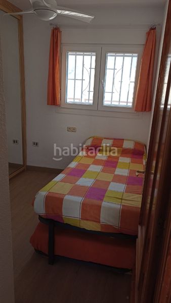 Foto 09fb46e2-5629-41e1-a895-ad3430f216af. Apartament a calle islas azores 1 a El Puerto Roquetas de Mar