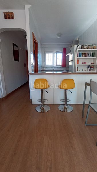 Foto f76e99fa-625e-4abd-b282-8155c2e43122. Apartament a calle islas azores 1 a El Puerto Roquetas de Mar