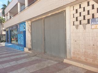 Location Local commercial à Calle marina mercante 2. Alquiler de local comercial
