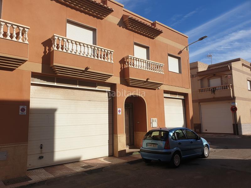 Foto caae1dc3-255d-4cc4-ac42-af0652de56a5. Reihenhaus in calle montejícar 7g in Roquetas pueblo Roquetas de Mar