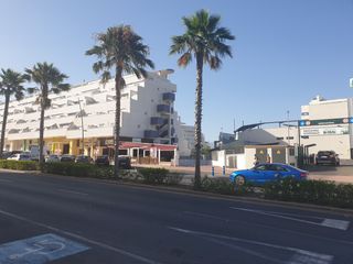 Aparcament cotxe a Avenida rosita ferrer 2. Venta garaje en residencial la hacienda de mar