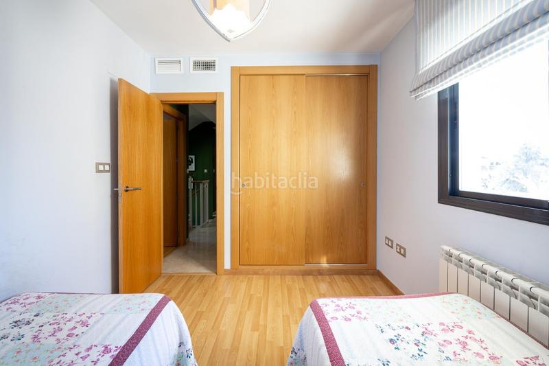 Foto fa4f05fb-2c25-402f-811b-063605bc94ce. Chalet casa de lujo en huetor vega en Huétor Vega