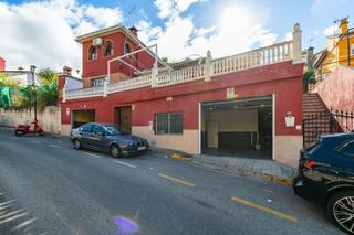 Chalet  Calle sierra nevada. Fantastica oportunidad  en huetor !!!!