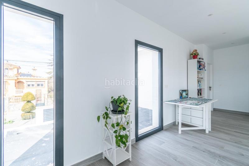 Foto 4cfbfdf0-763f-4849-9b87-25e1a5eaaaf7. Chalet  nueva construcción . 5 dormitorios ,3 baños. en Otura