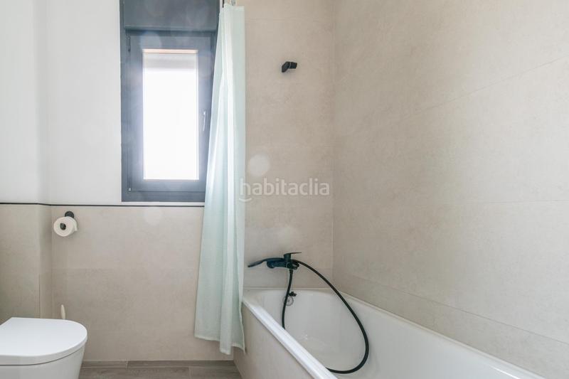 Foto 6d6ae851-3c60-4c34-a2be-86ab158a0e65. Chalet  nueva construcción . 5 dormitorios ,3 baños. en Otura