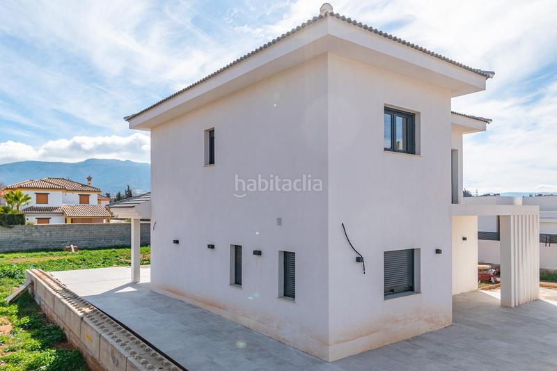 Foto d4fa7665-d0d8-4fd6-aad4-048ddff73923. Chalet  nueva construcción . 5 dormitorios ,3 baños. en Otura