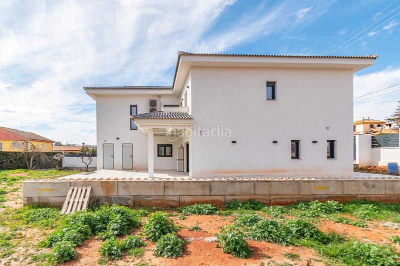 Foto dc99f8cc-2ebd-48b8-8753-8595aa2d2cce. Chalet  nueva construcción . 5 dormitorios ,3 baños. en Otura