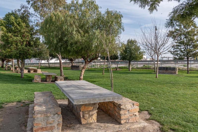Foto 0d62e5d9-d004-4ac8-a532-1982532b93cc. Terreno residencial en de los alcornoques 1 en Residencial Triana - Barrio Alto Gabias (Las)