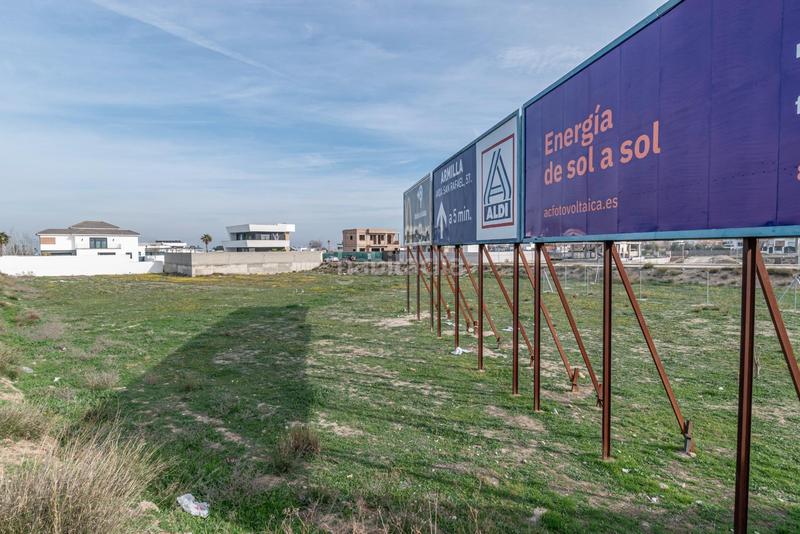 Foto 4e631a36-7e5f-4efe-a202-d62c7c635f1e. Terreno residencial en de los alcornoques 1 en Residencial Triana - Barrio Alto Gabias (Las)
