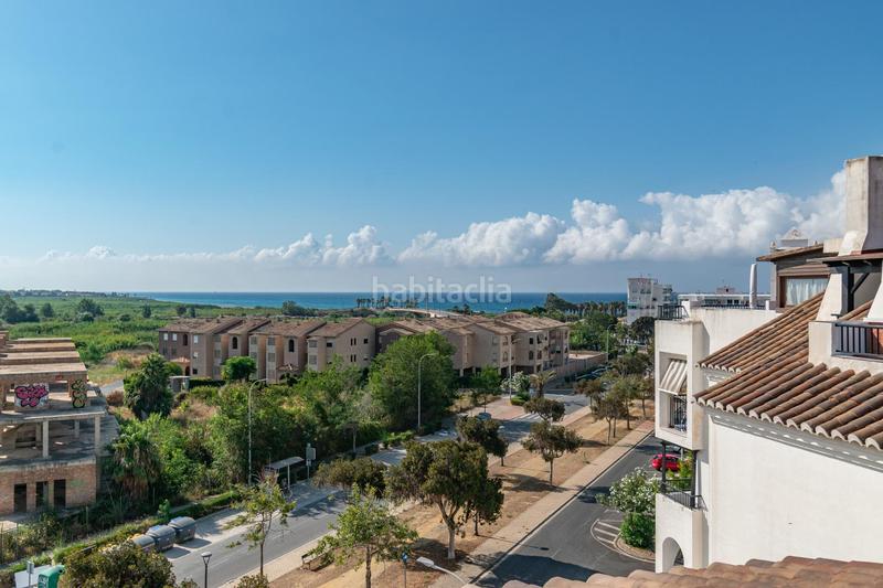 Foto 37738b66-89b5-4888-843f-0f6ce42792c5. Appartement dans avenida avenida andalucia 6. 6 dans Salobreña