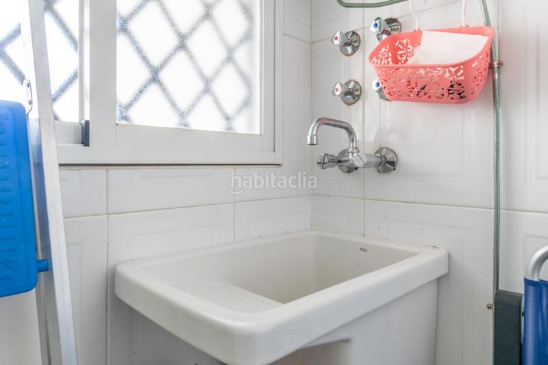 Foto 50e9c4bc-f005-4687-a1ae-0c02d83edeb5. Appartement dans avenida avenida andalucia 6. 6 dans Salobreña