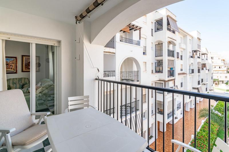 Foto 79041a77-4962-4ded-856c-1ce6e307bb9b. Appartement dans avenida avenida andalucia 6. 6 dans Salobreña