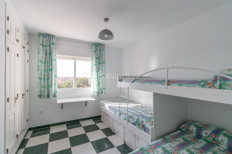 Foto 7aefc86f-617b-4f69-986f-12883467a276. Appartement dans avenida avenida andalucia 6. 6 dans Salobreña