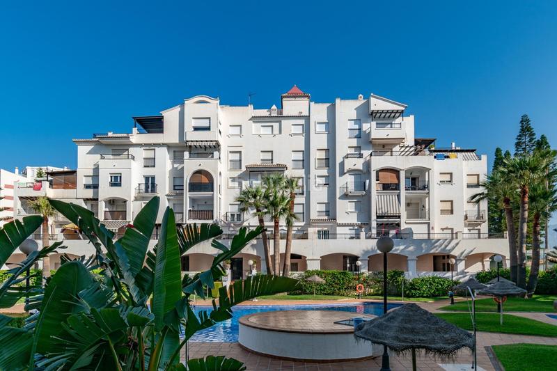 Foto 8679180c-ea38-472d-9dce-fa4db3fd6844. Appartement dans avenida avenida andalucia 6. 6 dans Salobreña