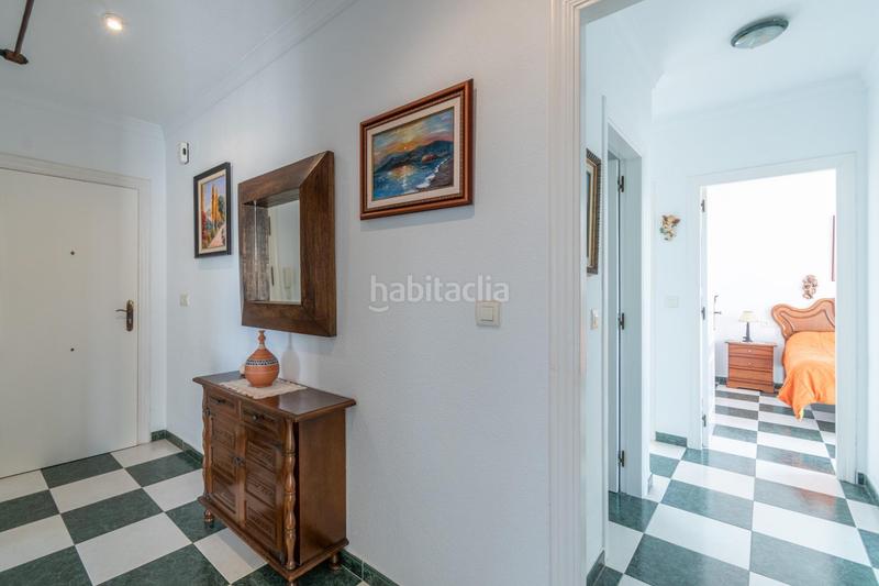 Foto 9606234c-fffc-4ad4-aceb-632b063ca9f3. Appartement dans avenida avenida andalucia 6. 6 dans Salobreña