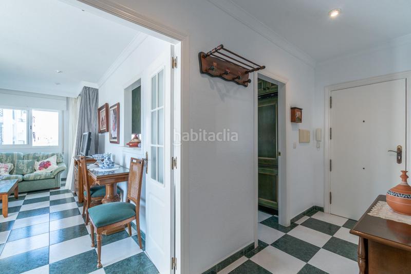 Foto aeaa95d7-c0fd-43f6-9ed6-26697f85ad87. Appartement dans avenida avenida andalucia 6. 6 dans Salobreña