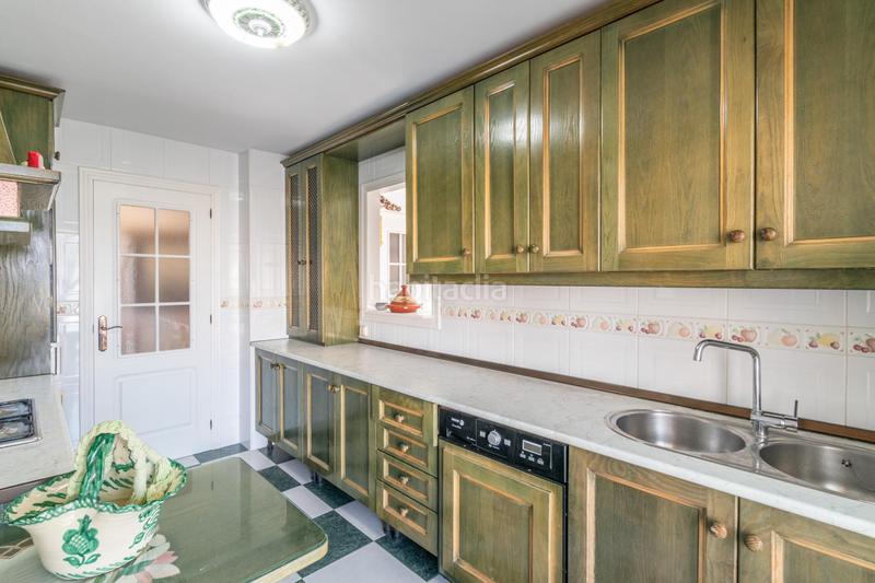 Foto ccd89a80-c741-41db-9866-00653b96cb4f. Appartement dans avenida avenida andalucia 6. 6 dans Salobreña