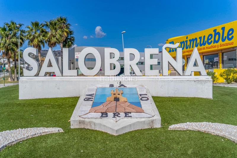 Foto ccf93cd2-e2e6-4913-a923-37caa17f46a4. Appartement dans avenida avenida andalucia 6. 6 dans Salobreña