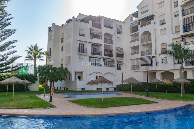 Foto dc14d0b0-fb35-4914-8ea7-b1a480892112. Appartement dans avenida avenida andalucia 6. 6 dans Salobreña
