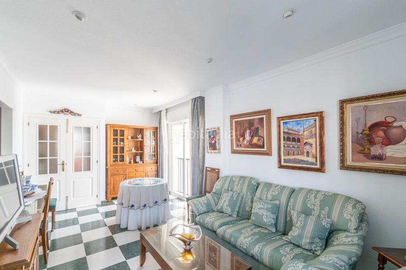 Foto f79a0eb1-3109-419f-a1d2-564cf324dff8. Appartement dans avenida avenida andalucia 6. 6 dans Salobreña