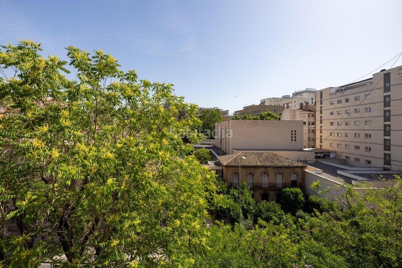 Foto 0c06a7be-b91b-4f4e-af2e-b6823133c136. Location appartement avec chauffage parking dans Pajaritos Granada