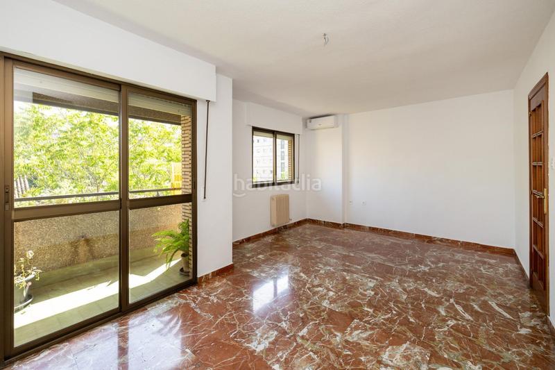 Foto 2f26ca19-4508-482e-b09b-015c3724e7ac. Location appartement avec chauffage parking dans Pajaritos Granada