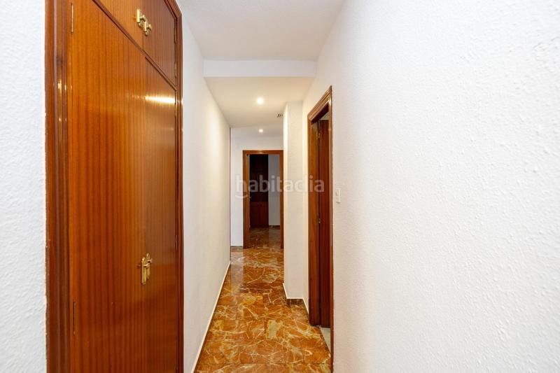 Foto 5c3e82ba-7429-4f6a-b216-7ffaf76f7f99. Location appartement avec chauffage parking dans Pajaritos Granada