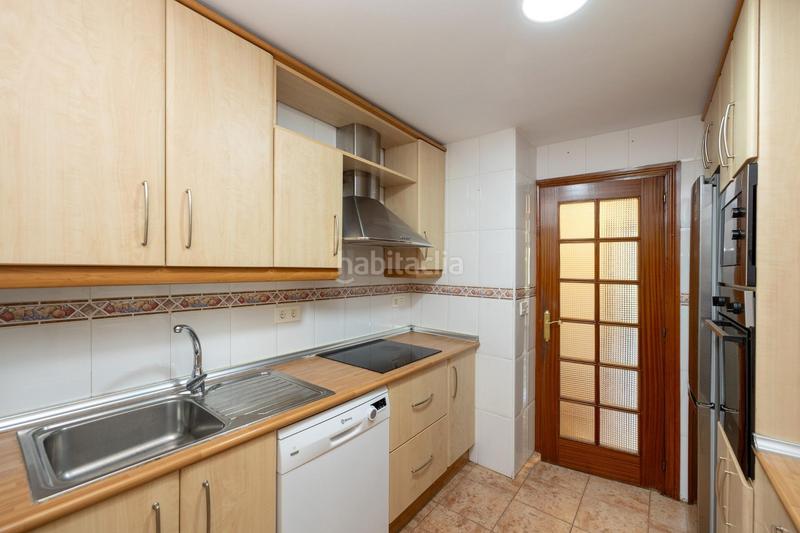 Foto 8b268826-1ff2-4081-97d1-08da032a21e0. Location appartement avec chauffage parking dans Pajaritos Granada