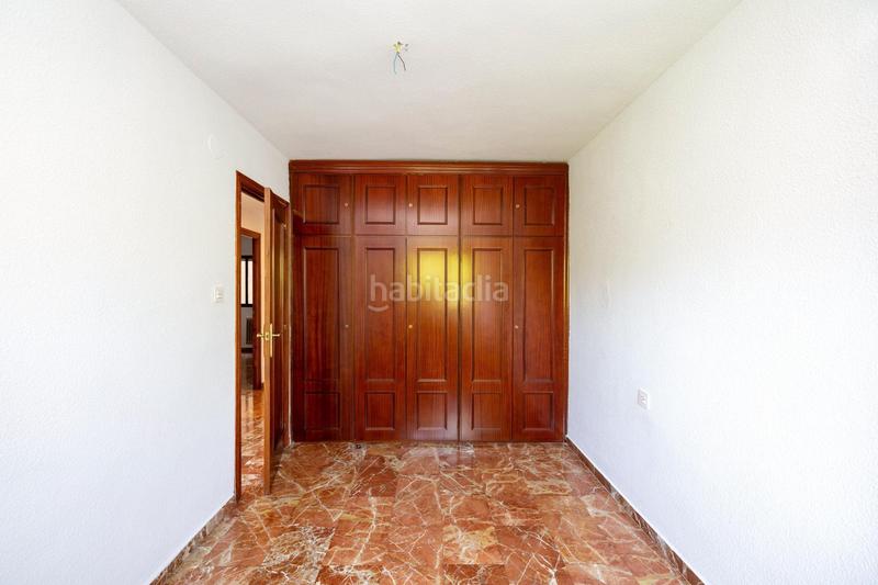 Foto 12f8fb1a-e079-43e1-99dc-ecd522adae29. Rent flat with heating parking in Pajaritos Granada