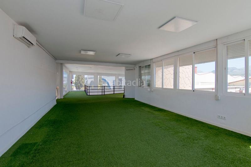 Foto 29978fdd-7f5e-45e7-b6ae-f146b6b9424e. Bâtiment à usage industriel dans Pulianas