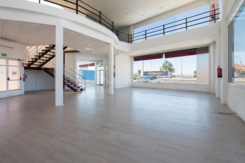 Foto 8dadec34-f6c6-4bba-970a-c1e1ec3019e5. Bâtiment à usage industriel dans Pulianas