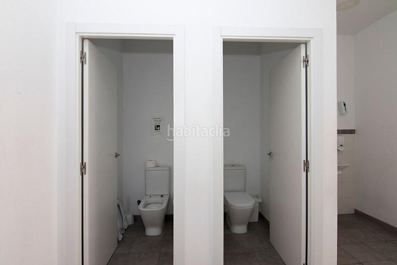 Foto ecef8fa3-99c3-4e23-8dc2-765342039d47. Bâtiment à usage industriel dans Pulianas