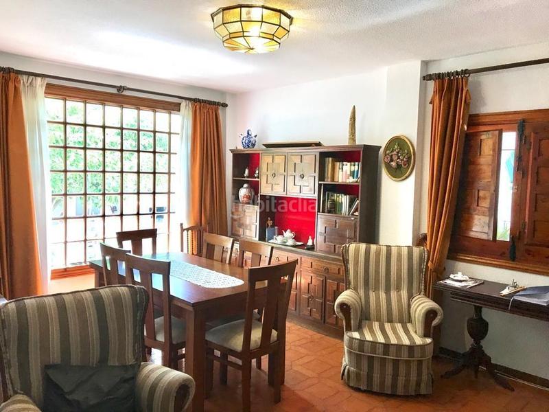 Foto 73538b0e-5d15-411c-84af-01f563969730. Chalet avec chauffage parking dans La Zubia Ciudad Zubia (La)