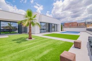 Chalet  Calle río cubillas. Chalet diseño moderno en una planta nueva a estrenar