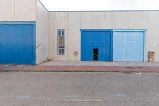 Miete Fabrikhalle  Calle trevenque. Atención emprendedores y empresarios!