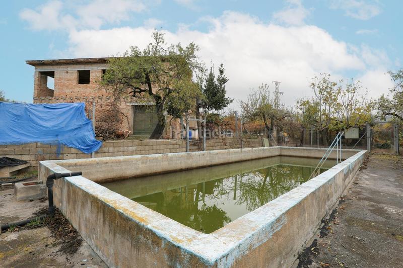 Foto cb9a1241-2478-4a3b-9783-510c580b0774. Mas avec parking dans Gójar