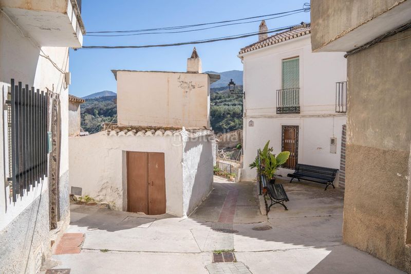 Foto 7c22582d-886c-4f88-9d8f-a89f350d2ac3. Casa a Albuñuelas