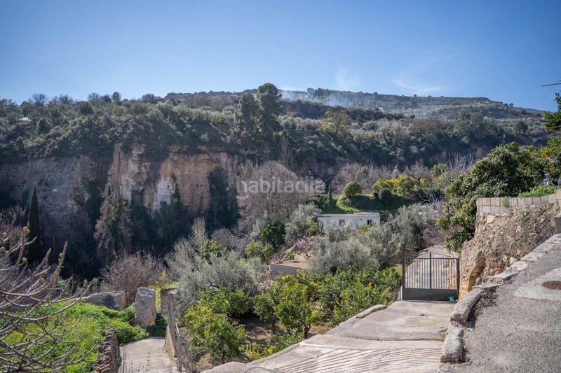 Foto f8c008b3-b8d2-4e42-a6fd-9f31c1385262. Casa a Albuñuelas