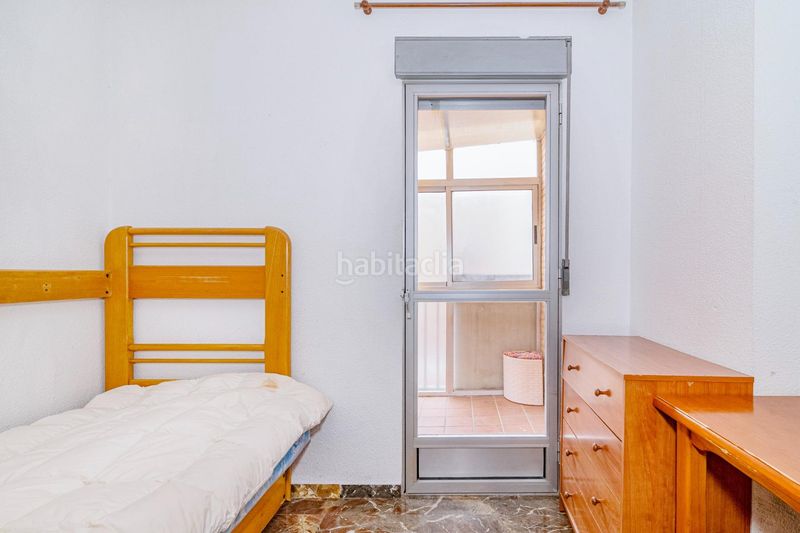 Foto 5a451c08-8d1e-43ca-8b7d-36ce0c428015. Dúplex amb aparcament a Joaquina Eguaras Granada