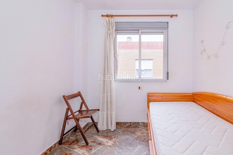 Foto 77be4d5f-c890-49dd-b67a-a5014c257361. Dúplex amb aparcament a Joaquina Eguaras Granada