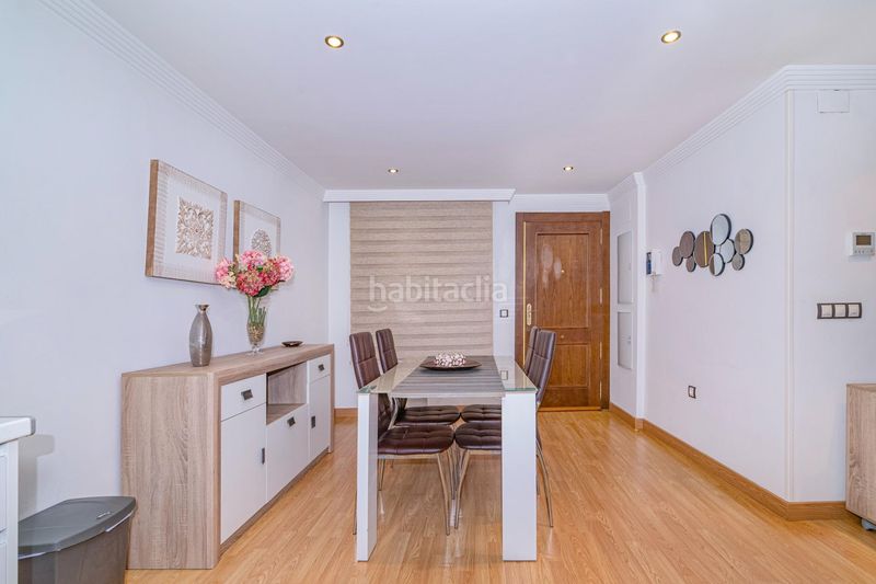 Foto a00e0fd2-1183-4882-8b91-9b9586c91bf8. Pis amb calefacció a La Zubia Ciudad Zubia (La)